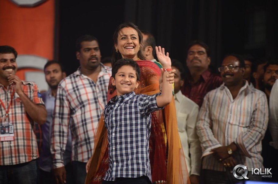 1-Nenokkadine-Movie-Audio-Release